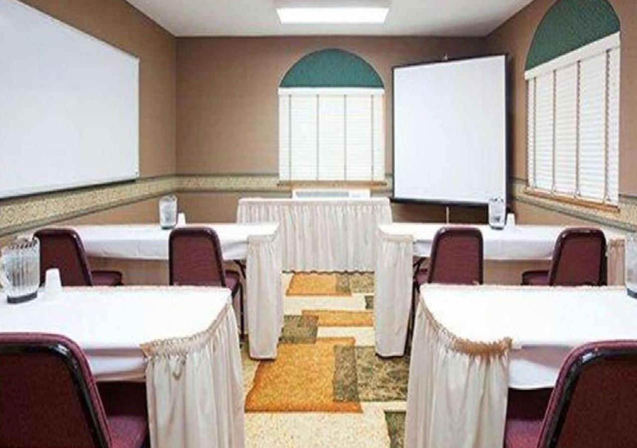 Norwood Inn & Suites Eagan St Paul & Mall Of America Εξωτερικό φωτογραφία
