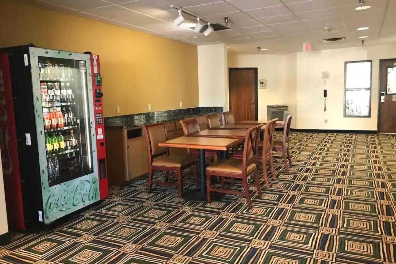 Norwood Inn & Suites Eagan St Paul & Mall Of America Εξωτερικό φωτογραφία